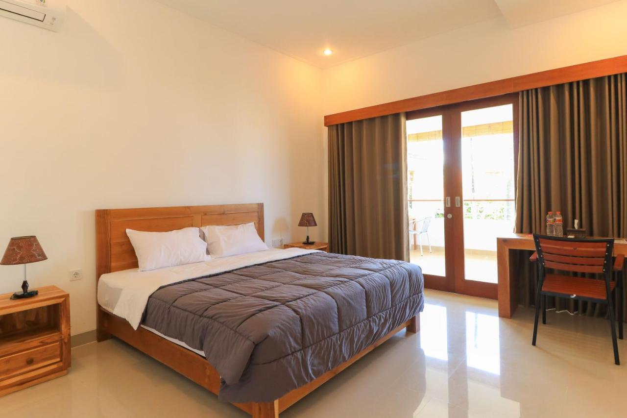 Manu Guest House 2 Canggu Esterno foto